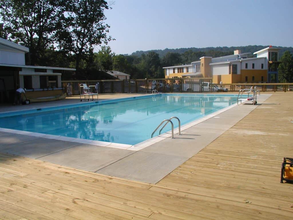 A Guide to Commercial Swimming Pool Construction Costs